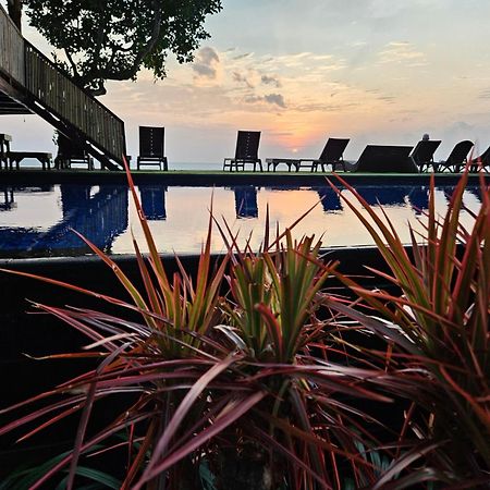 Sunsethouse Lombok Hotel Mangsit Eksteriør billede