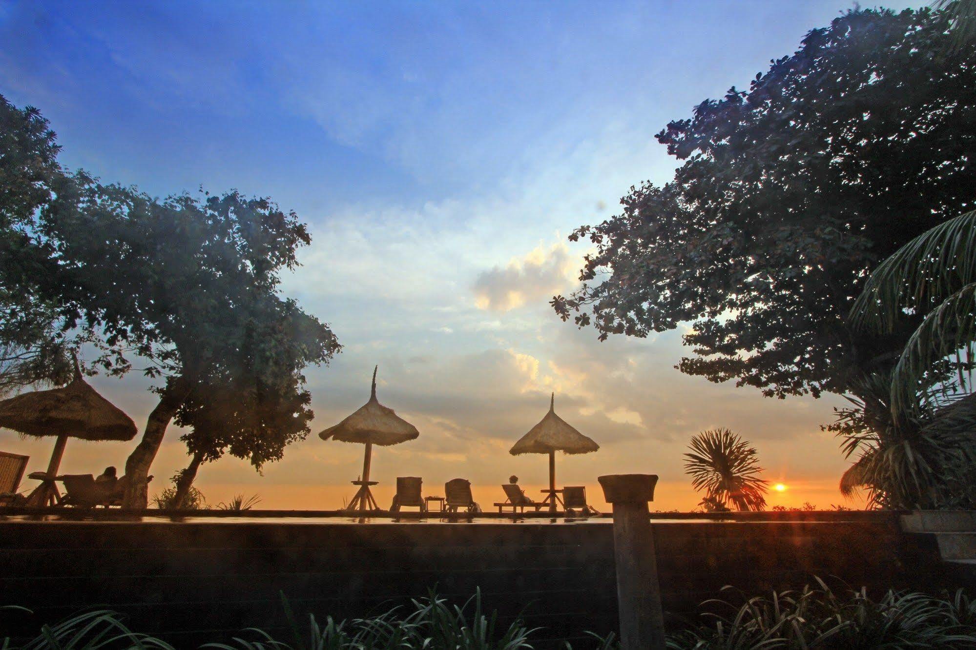 Sunsethouse Lombok Hotel Mangsit Eksteriør billede